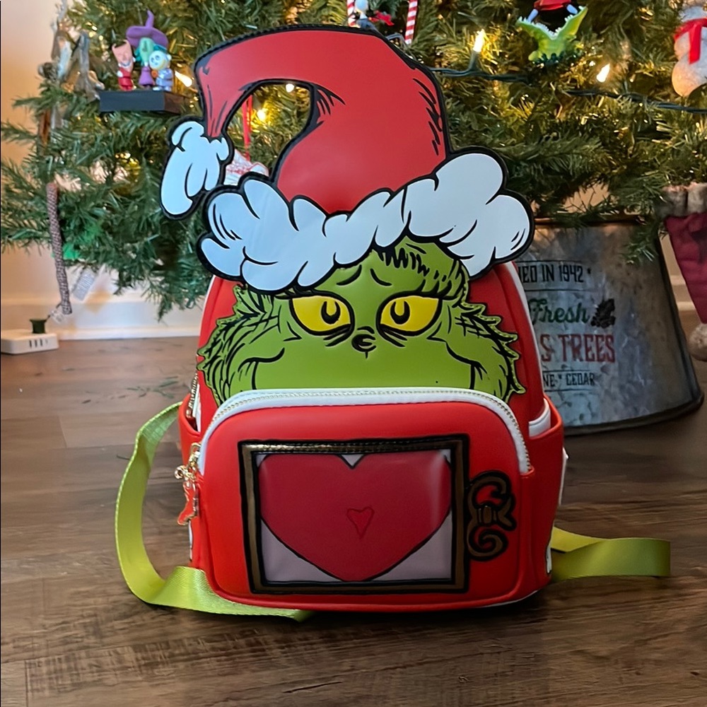 Loungefly Grinch Santa Mini Backpack, Bag, Purse, EUC